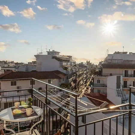 Comfy Square Gem With Balcony Apartment