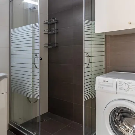 Comfy Square Gem With Balcony * Kalamata