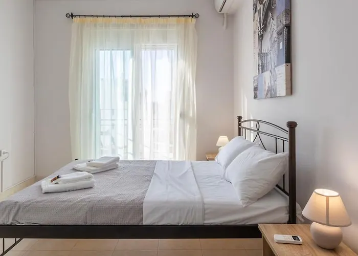 Apartamento Comfy Square Gem With Balcony *